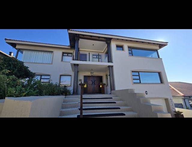5 BEDROOM HOUSE FOR SALE IN GROOT BRAKRIVIER CENTRAL